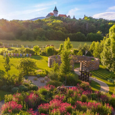 Nektaria - včelie svety