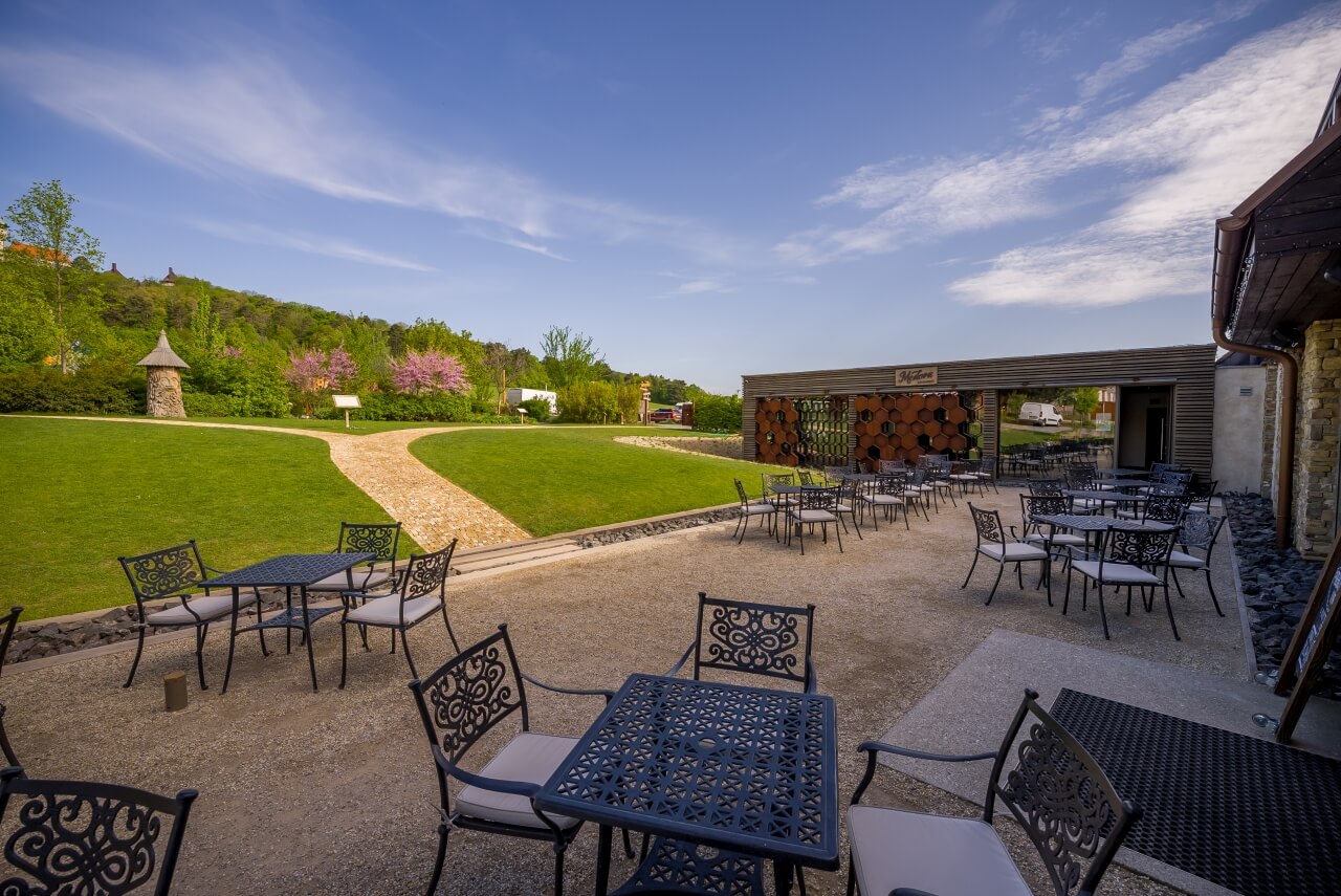 Medová kaviareň v Nektárii